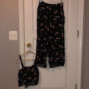 BRAND NEW American Eagle Two-Piece Floral Set